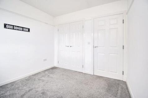 Bedroom 3 Angle 2