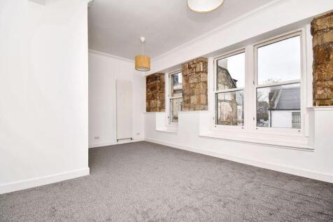 Lounge/Dining Angle 1