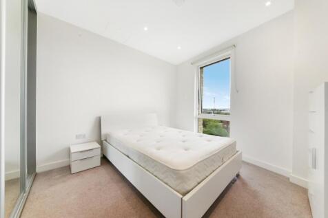 Bedroom - Camellia A