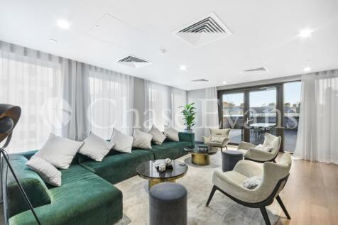 Communal Lounge