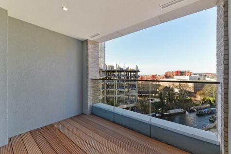 Balcony Onyx Apartme