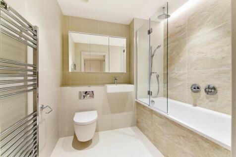 Bathroom Onyx Apartm