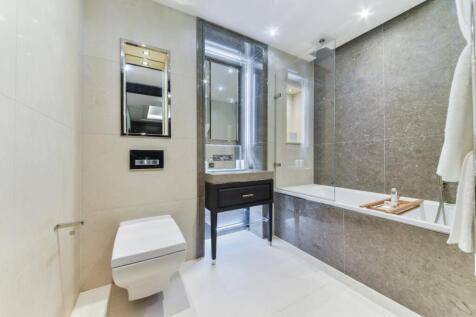 Bathroom - Wren Hous