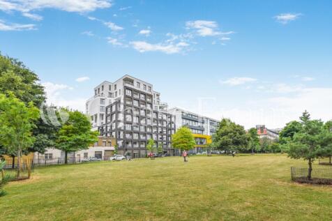 Exterior - Cube Buil