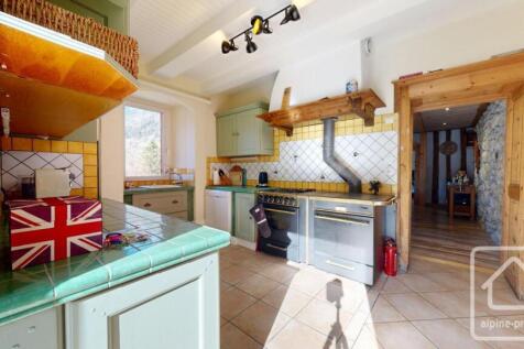 Property Image 9