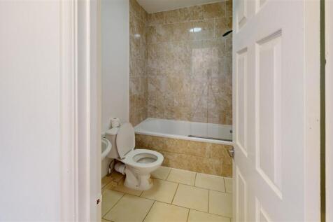 Bathroom.jpg