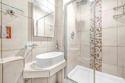 Ensuite Shower Room
