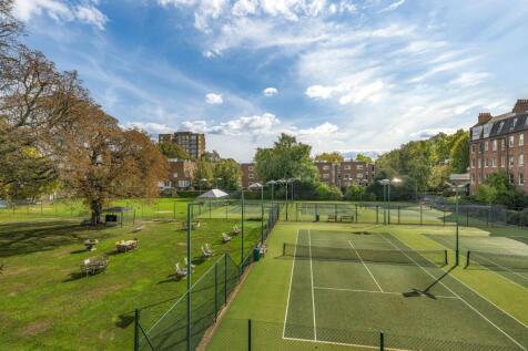 Tennis Club