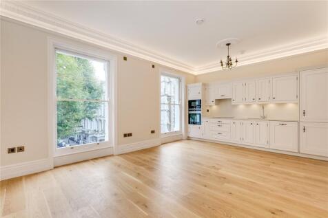 Kitchen &amp; Reception