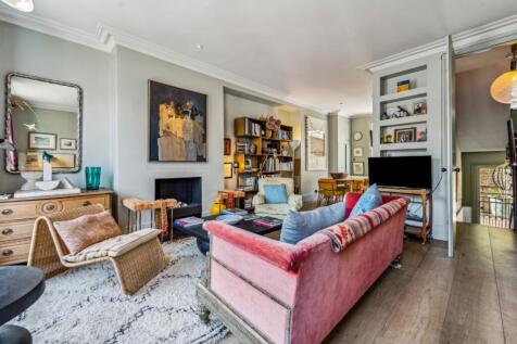 property in Elgin Crescent, 
Westbourne Park, W11