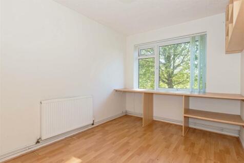 7 Meadowside_3.jpg