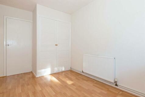 7 Meadowside_4.jpg