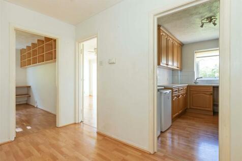 7 Meadowside_10.jpg