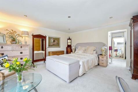 Ashurst Close, 9-005.jpg