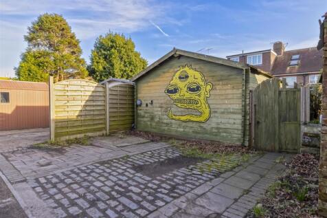 Littlehampton Rd_3.jpg