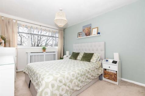 Meadowside-03.jpg
