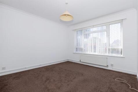 Alinora Crescent.jpg