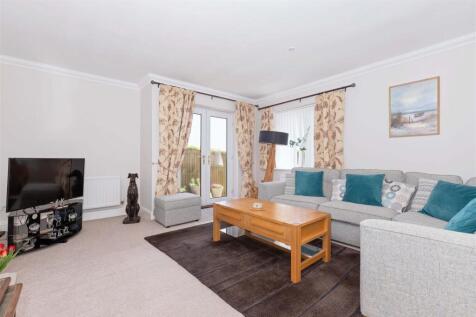 Strand Court_18.jpg