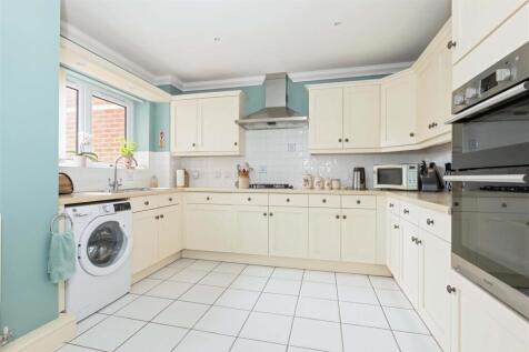 Strand Court_12.jpg