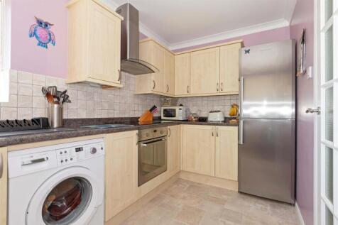 11 Meadowside_21.JPG