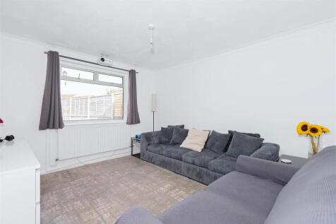 West Onslow Close_4.jpg