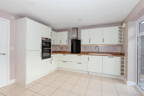 Nightingale Avenue_23.jpg