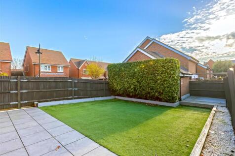 Nightingale Avenue_2.jpg