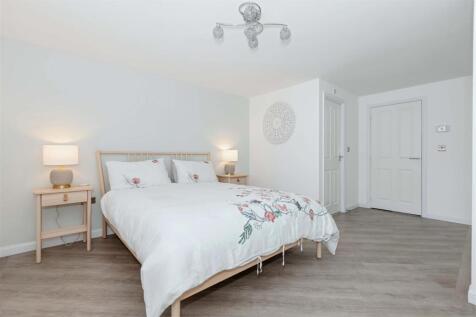 Water Lily Way_5.jpg