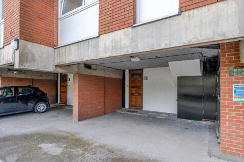 1305655-4-6842cfe...
