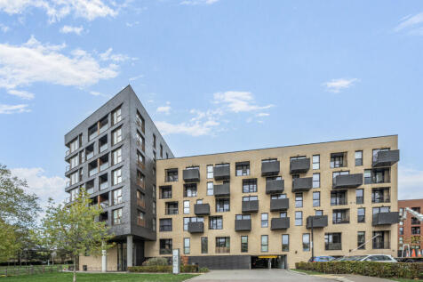 1371168-2-68f7ae1...