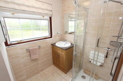 Bathroom_1