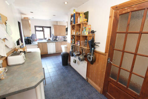 Kitchen Space 2