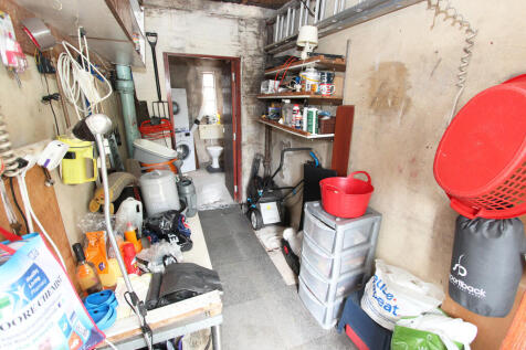 Utility Room - Cl...