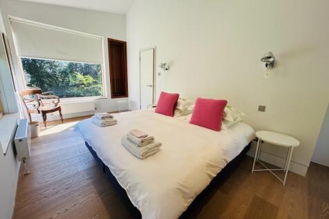 Maser Bedroom