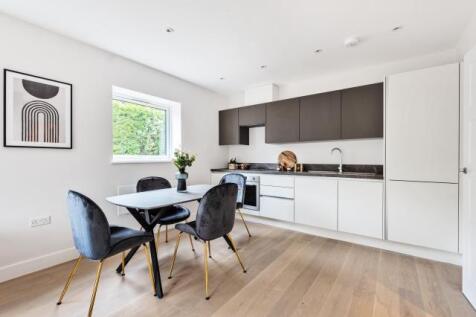 Dining Area/Kitchen