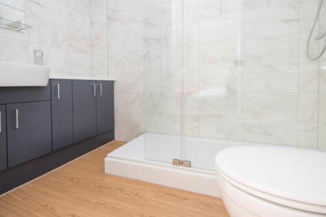 Ground Floor En-suite