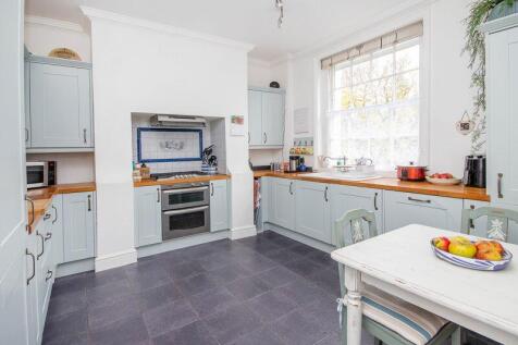 Kitchen-Breakfast Room