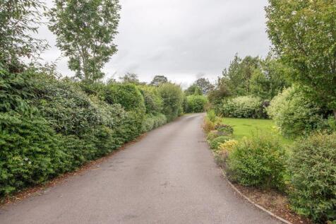 Private Resident&#39;s Driveway