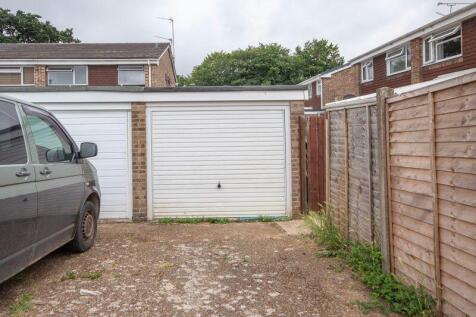 Garage &amp; Parking