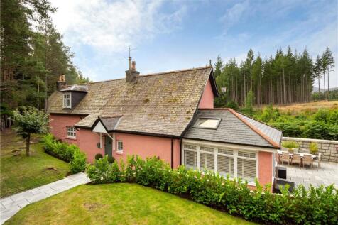 Cutaway Cottage