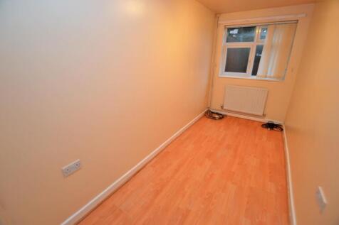BEDROOM 3/OFFICE