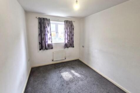 Bedroom 2.jpg