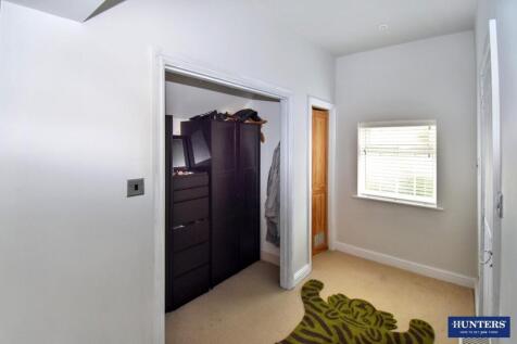 Walk in wardrobe