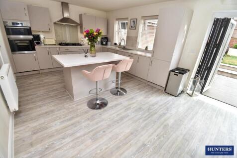 Kitchen-dining