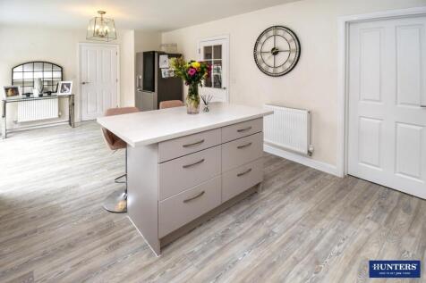 Kitchen-dining