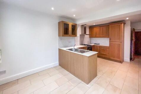 Kitchen Dining Room 2.jpg