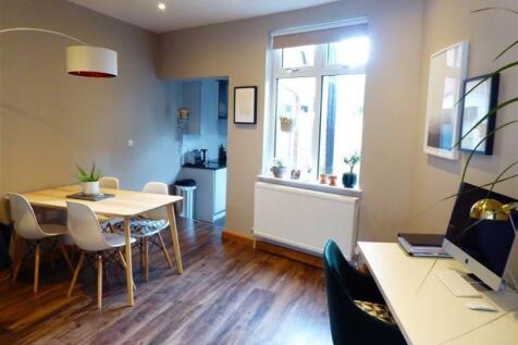Dining Area 1