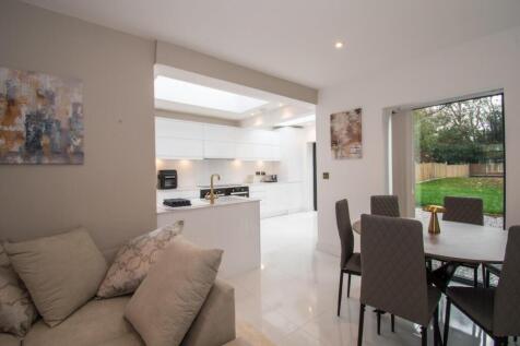 Kitchen Living 2