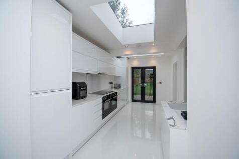 Kitchen Area 2