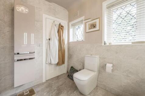 En-Suite 3